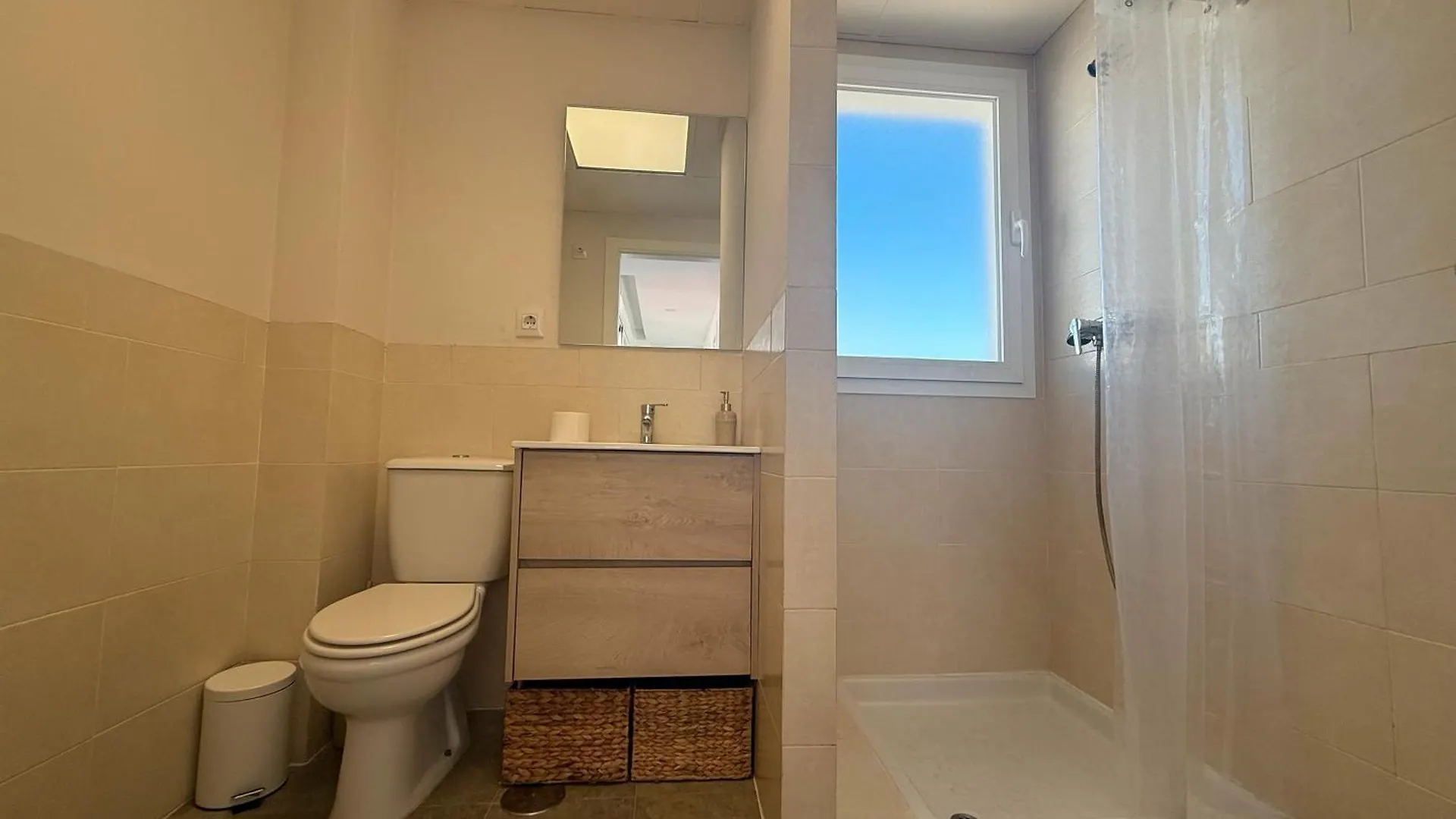 Atico Nuevo Con Piscina Apartment Almeria