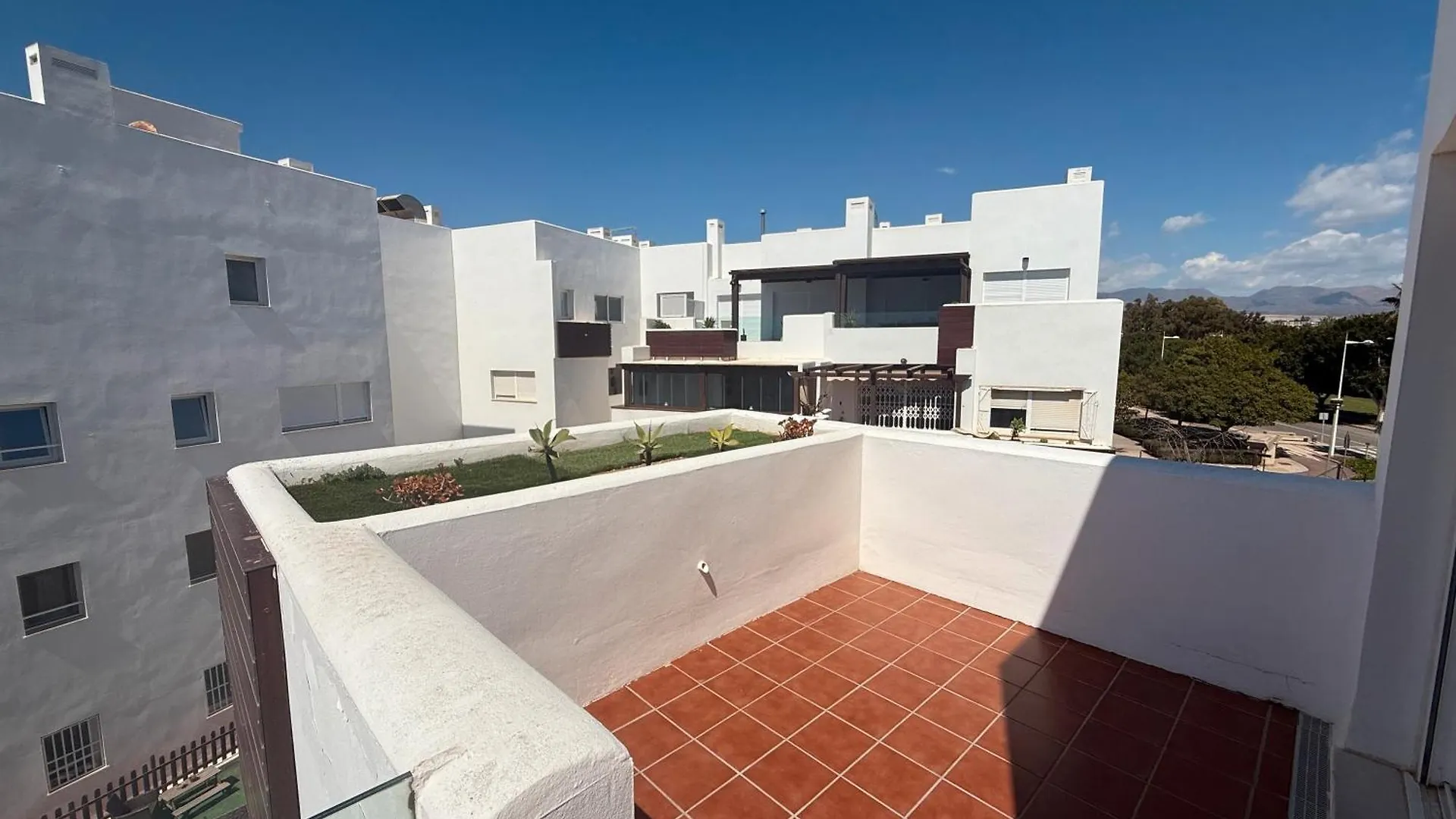 Atico Nuevo Con Piscina Apartment Almeria
