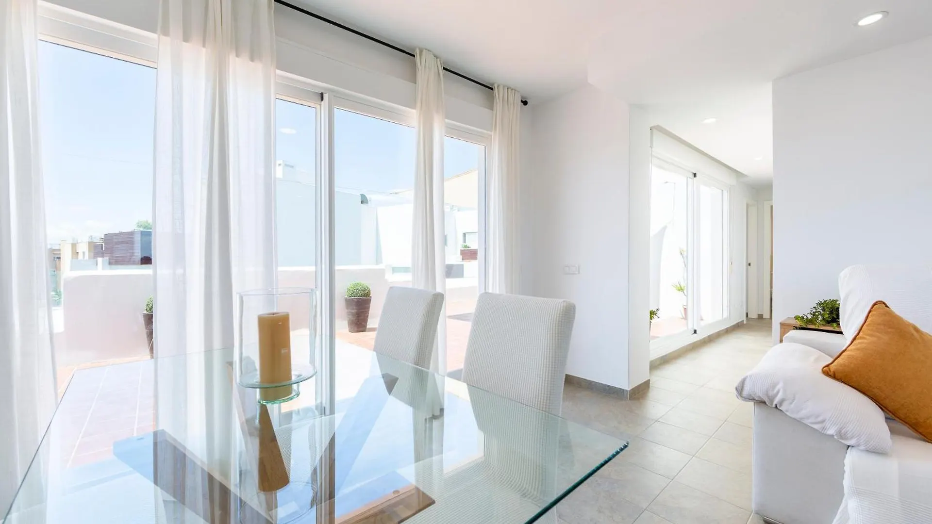 Atico Nuevo Con Piscina Apartment Almeria