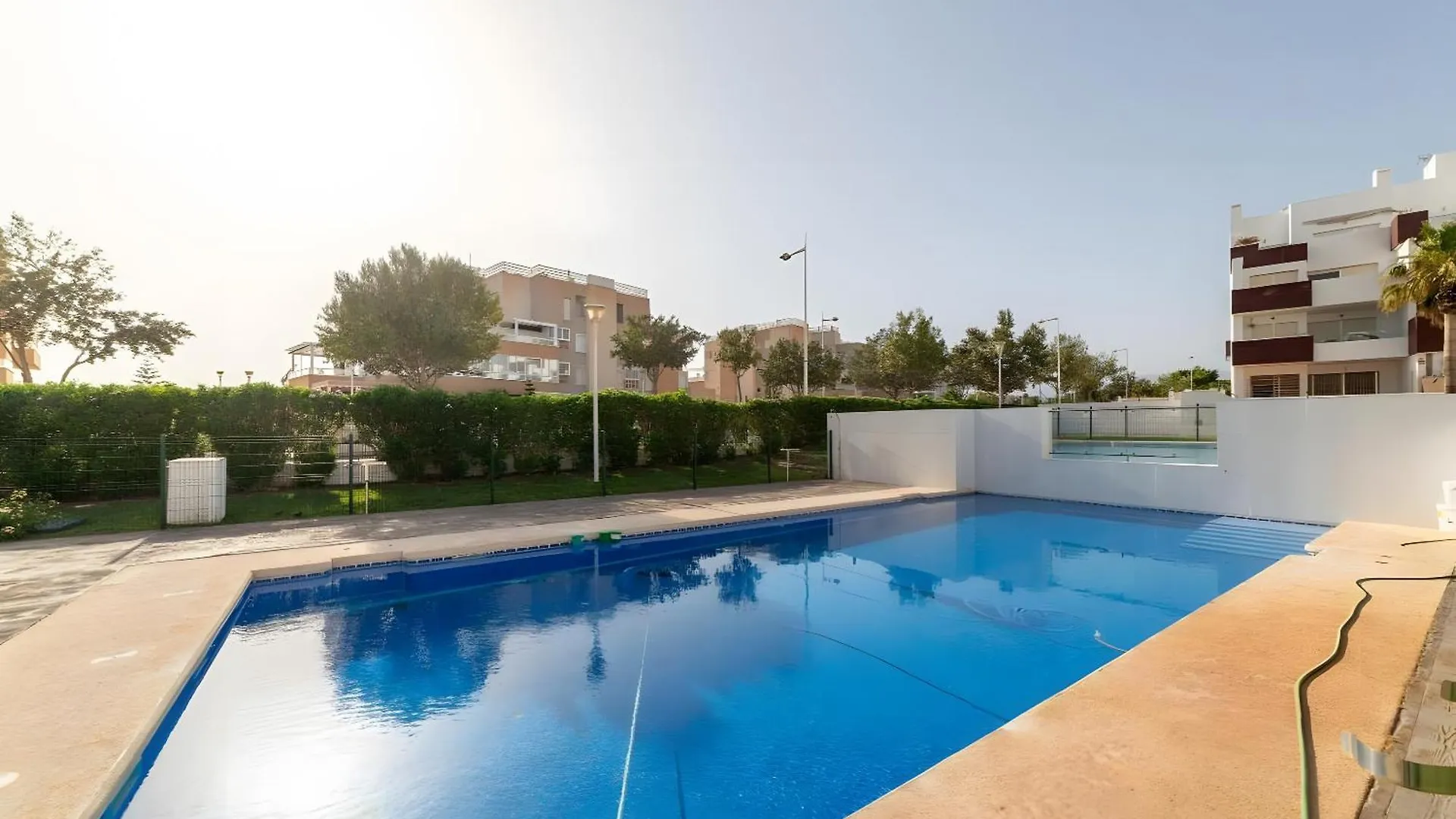 Atico Nuevo Con Piscina Lejlighed Almería 0*,